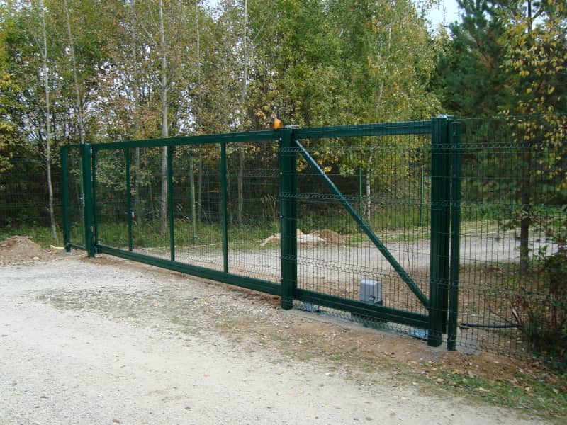 Сетчатый забор DoorHan в Городище с установкой